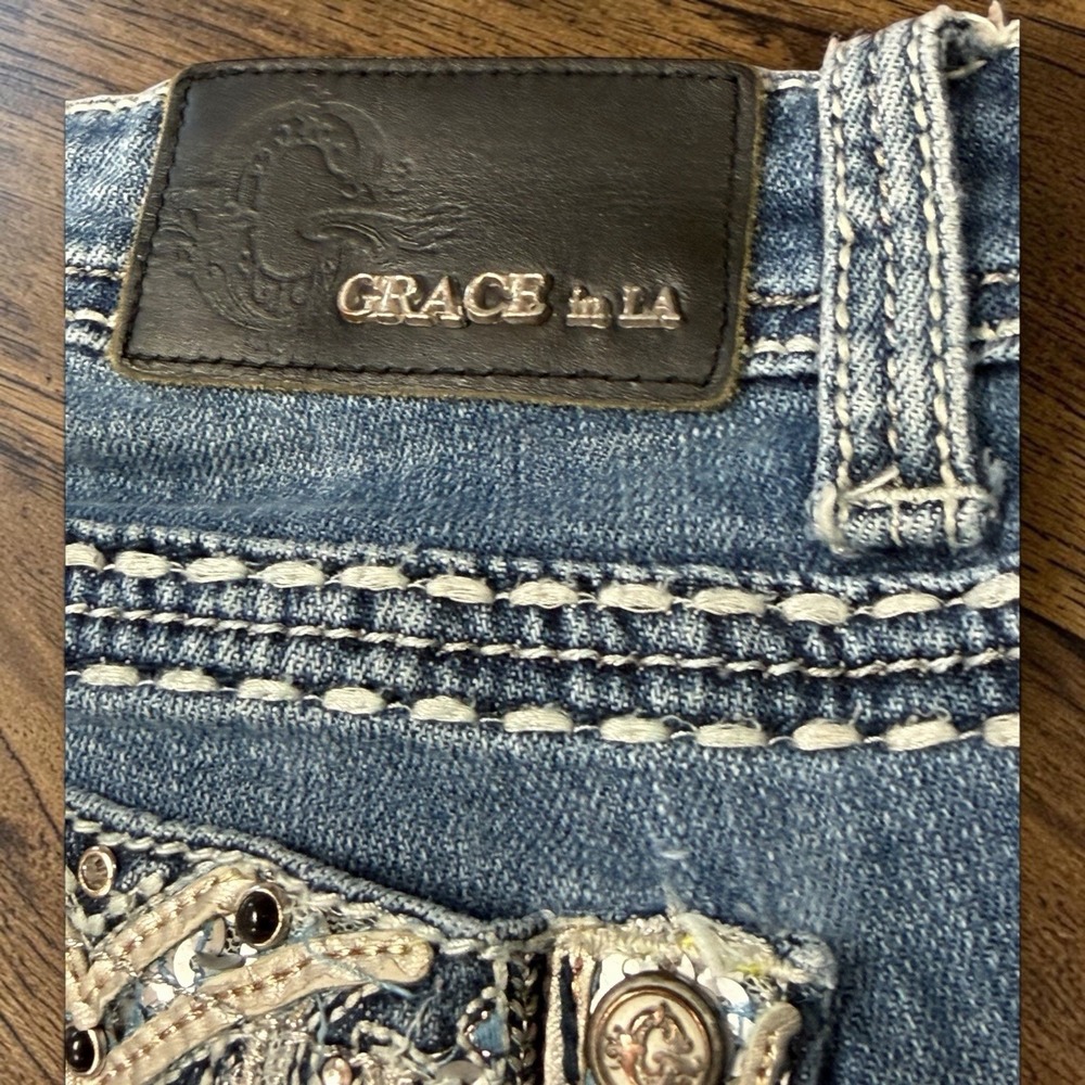Grace in LA Jeans 28 Bootcut Rhinestone Embroidered Y2K Distressed Embellished - Picture 9 of 14